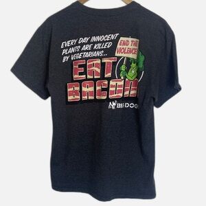 Big Dogs Eat Bacon T-shirt M